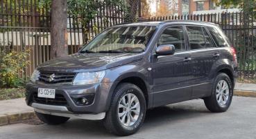 SUZUKI GRAND NOMADE 2.4 GLX 4X4