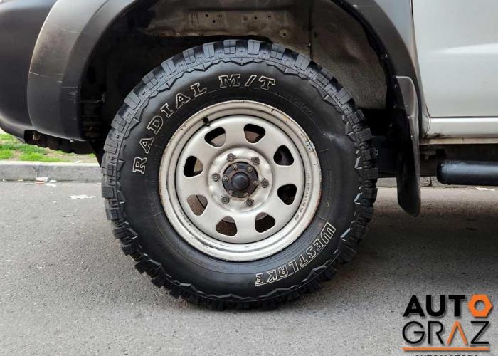 NISSAN TERRANO 4x4 2014