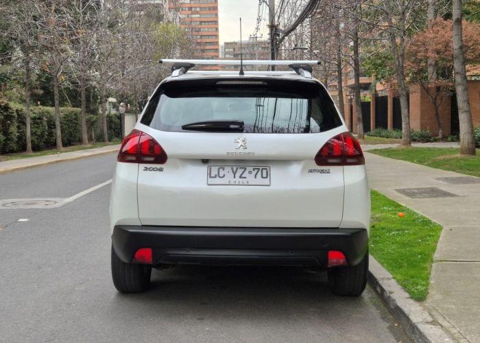 PEUGEOT 2008 1.5 HDI 2019