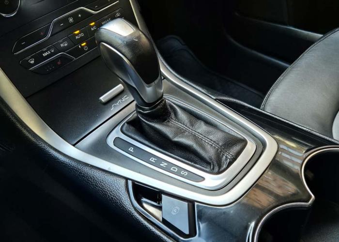 FORD EDGE SEL 3.5 AWD 2018