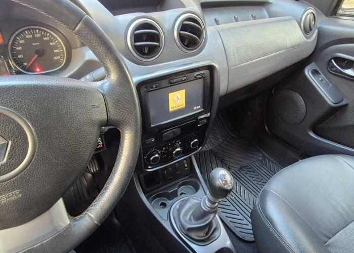RENAULT DUSTER 2.0 2016