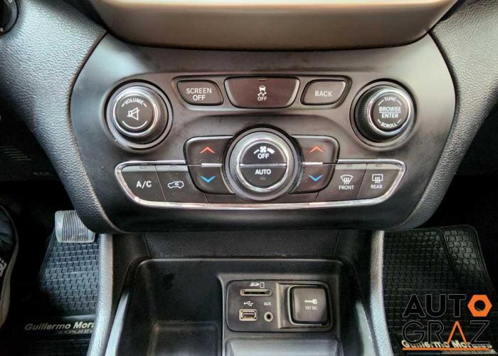 JEEP CHEROKEE LONGITUDE 2016