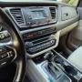 KIA GRAND CARNIVAL 3.3 EX 2016