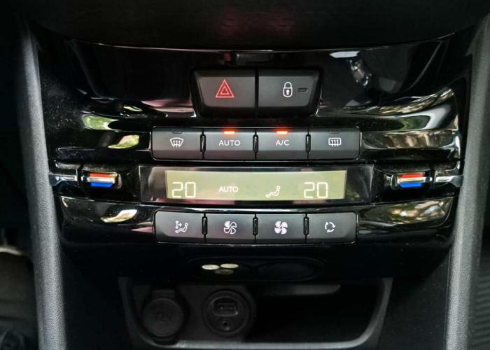 PEUGEOT 2008 ALLURE 1.2 AUT 2016