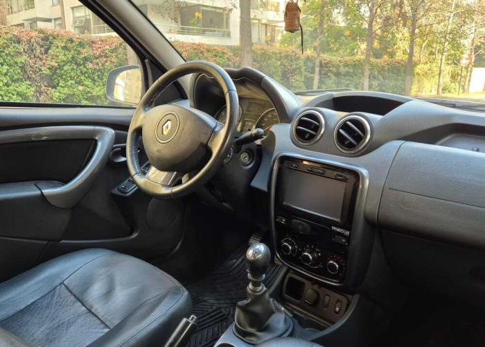 RENAULT DUSTER 2.0 2016