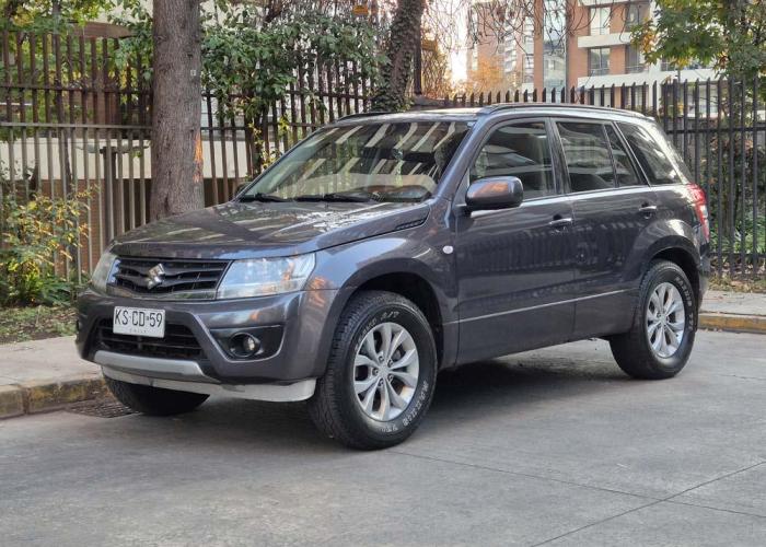 SUZUKI GRAND NOMADE 2.4 GLX 4X4