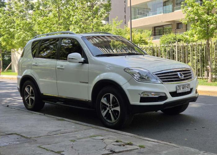 SSANGYONG REXTON AUT 4x4 FULL 2018