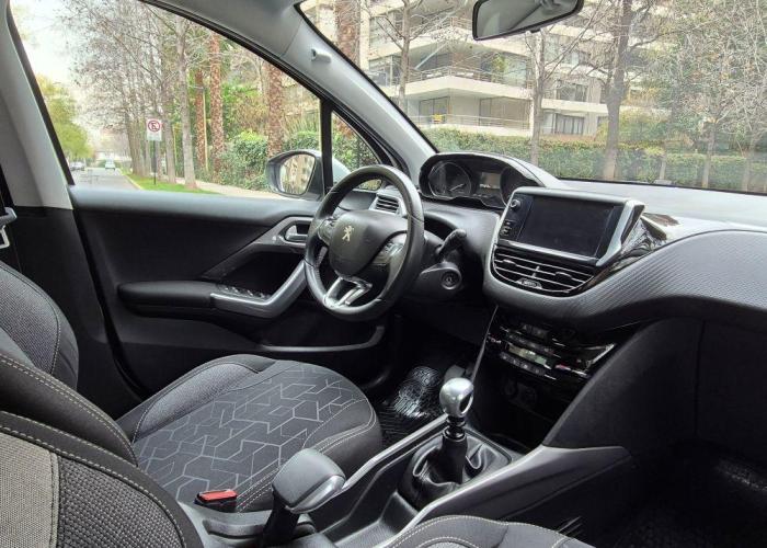 PEUGEOT 2008 1.5 HDI 2019