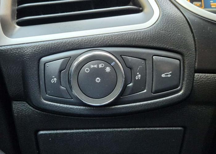 FORD EDGE SEL 3.5 AWD 2018